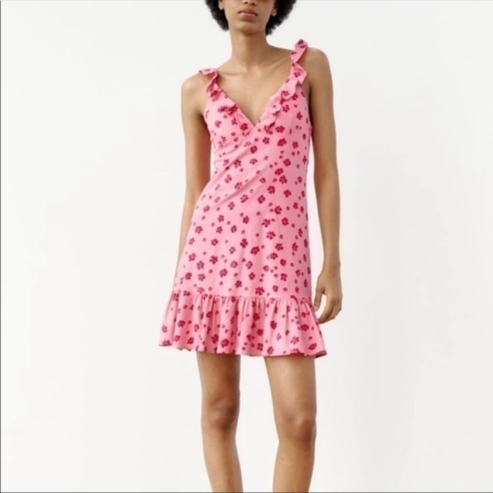 New Zara | Print Floral Print Dress